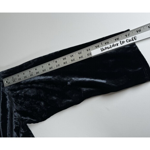 CP Shades Velvet Top Womens Small Navy Blue Button Front Blouse San Francisco - Picture 11 of 11